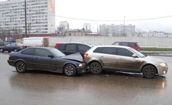 17 ДТП произошло в Оренбуржье по вине неопытных водителей